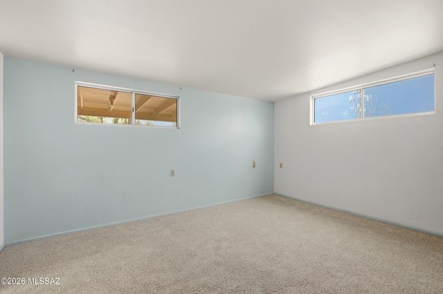 11155 E Saint James Road, Tucson, AZ 85748