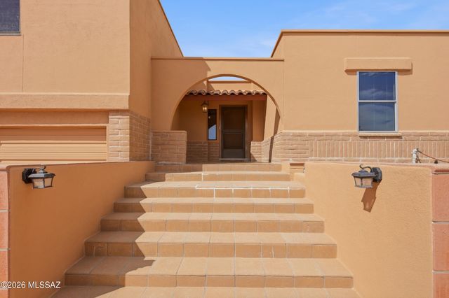 11155 E Saint James Road, Tucson, AZ 85748