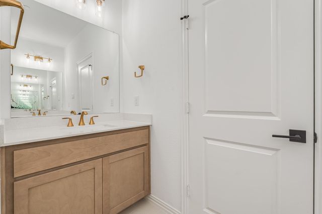 4325 Henderson Avenue, North Richland Hills, TX 76180