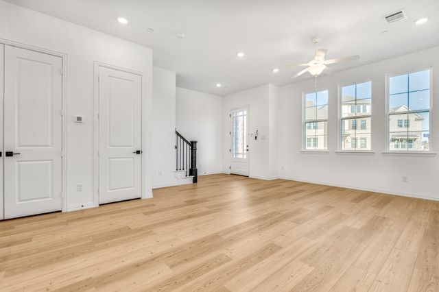 4325 Henderson Avenue, North Richland Hills, TX 76180