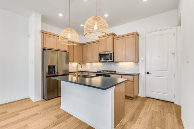 4325 Henderson Avenue, North Richland Hills, TX 76180