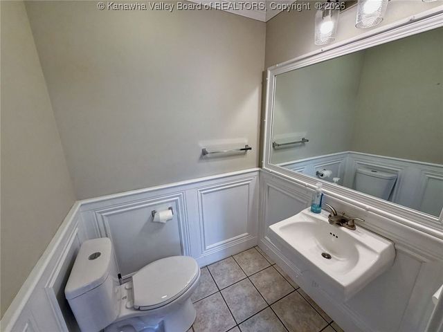 13 Cottonwood Drive, Elkview, WV 25071