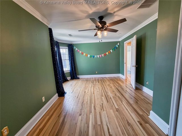 13 Cottonwood Drive, Elkview, WV 25071