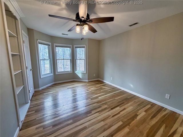 13 Cottonwood Drive, Elkview, WV 25071