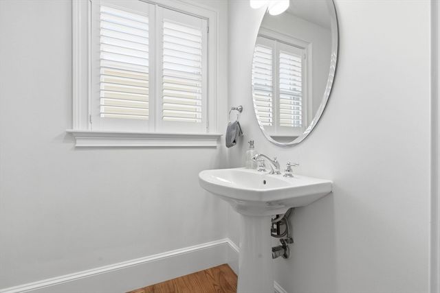 21 Wesley St, Boston, MA 02129
