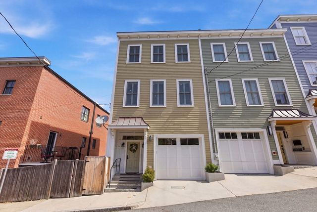 21 Wesley St, Boston, MA 02129