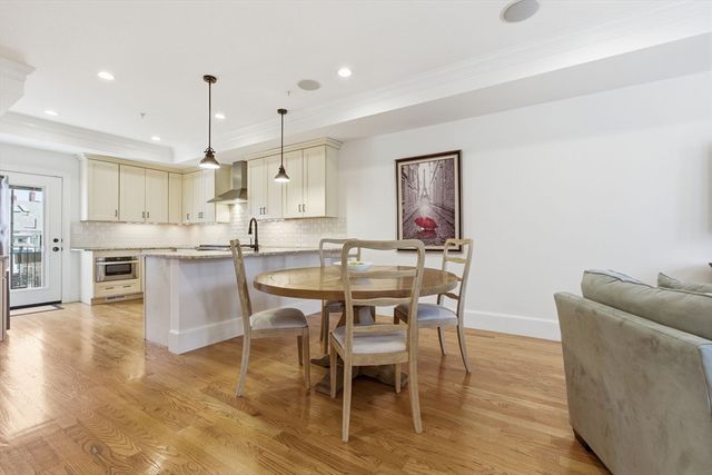 21 Wesley St, Boston, MA 02129