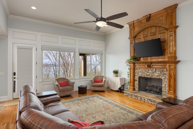 6291 Breezy Hollow Lane, Harrison, TN 37341