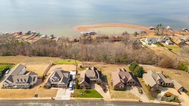 6291 Breezy Hollow Lane, Harrison, TN 37341