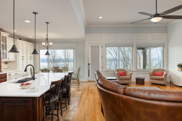 6291 Breezy Hollow Lane, Harrison, TN 37341