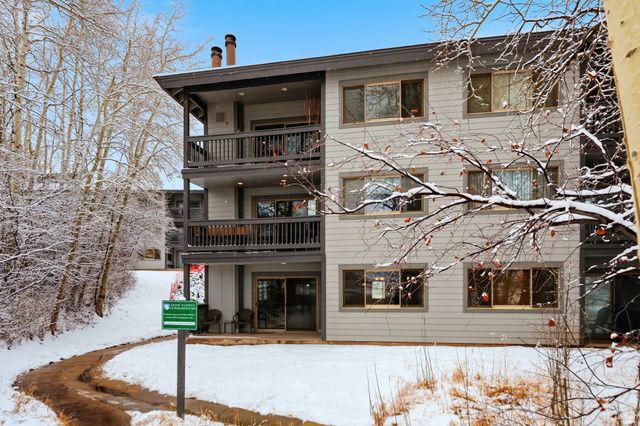405 SILVER KING DR #110, Park City, UT 84060