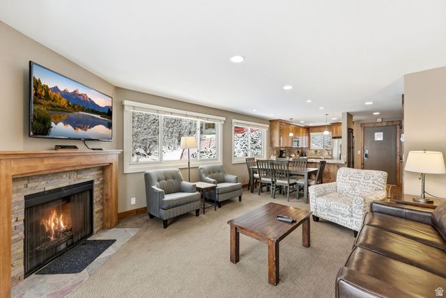 405 SILVER KING DR #110, Park City, UT 84060