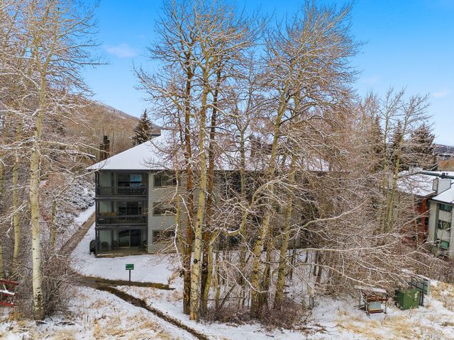 405 SILVER KING DR #110, Park City, UT 84060