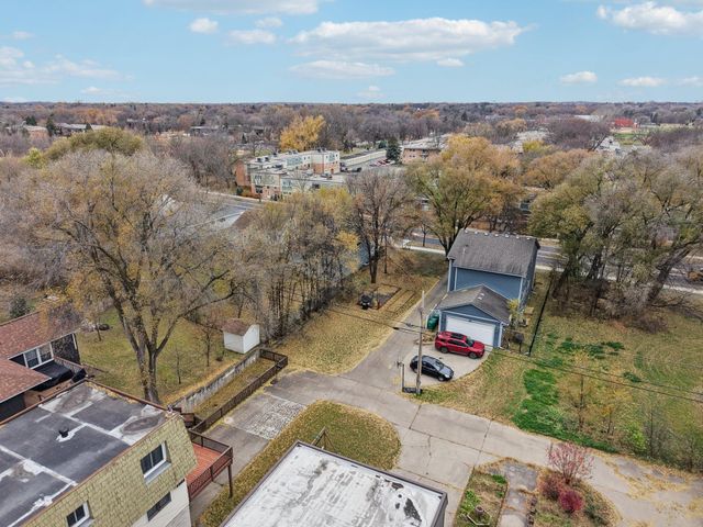 2023 Louisiana Avenue S, Saint Louis Park, MN 55426