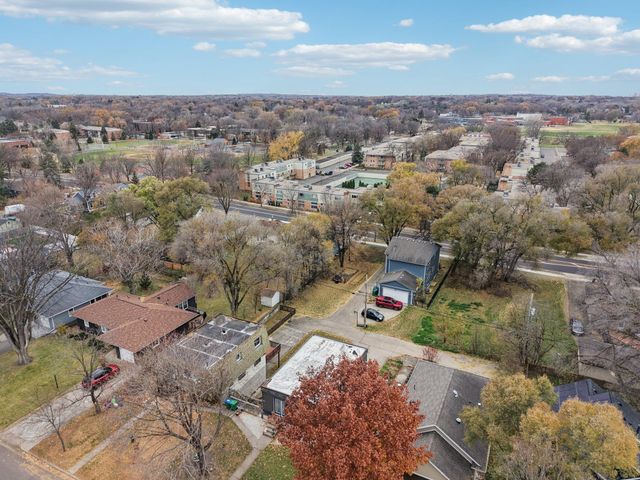 2023 Louisiana Avenue S, Saint Louis Park, MN 55426