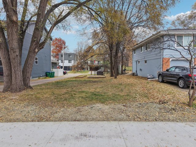 2023 Louisiana Avenue S, Saint Louis Park, MN 55426
