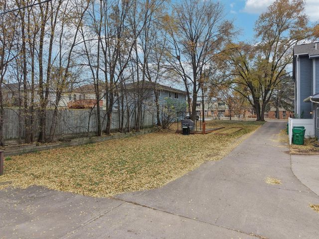 2023 Louisiana Avenue S, Saint Louis Park, MN 55426