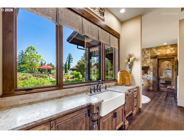 30460 Ne BELL Rd, Newberg, OR 97132