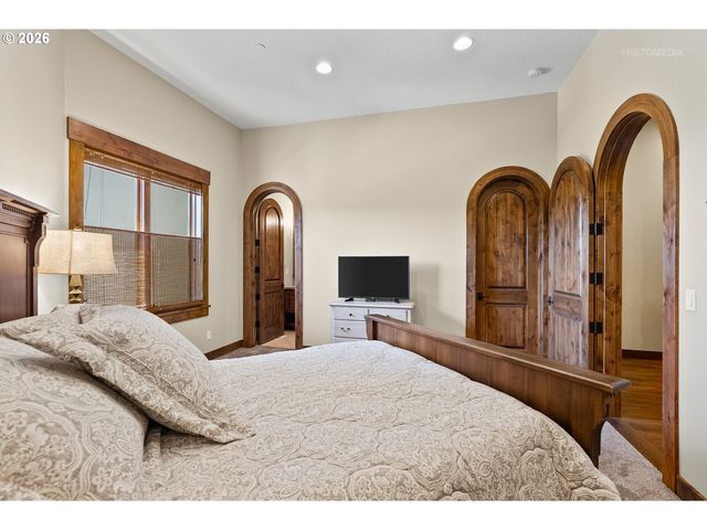 30460 Ne BELL Rd, Newberg, OR 97132