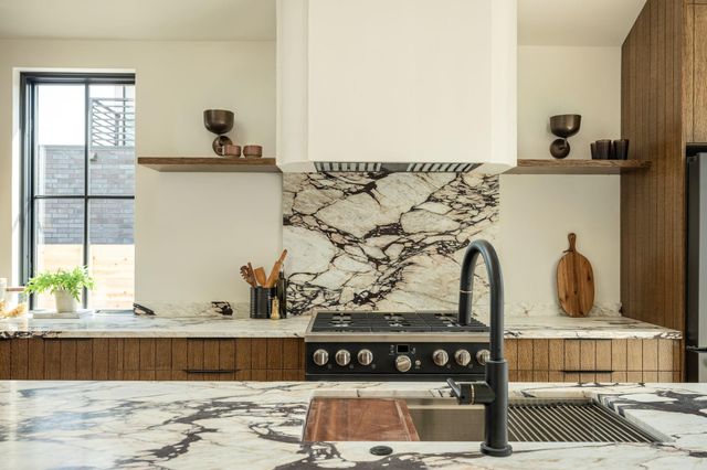 2015 Holland Ave, Austin, TX 78704