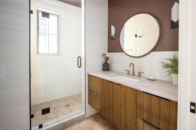 2015 Holland Ave, Austin, TX 78704