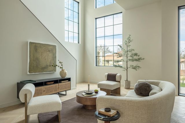 2015 Holland Ave, Austin, TX 78704