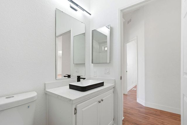 6 Bar D Drive, Palm Desert, CA 92260