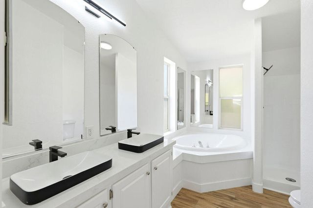 6 Bar D Drive, Palm Desert, CA 92260