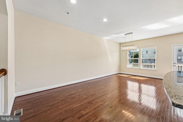 217 QUARRY POINT RD, Malvern, PA 19355