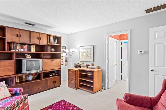 224 Forest Brook Drive, Winston-salem, NC 27106