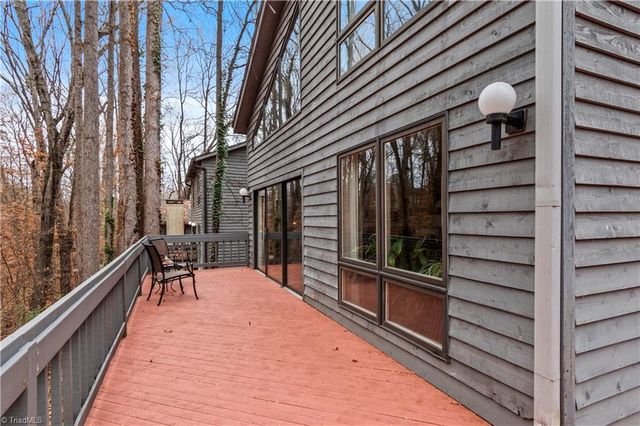 224 Forest Brook Drive, Winston-salem, NC 27106