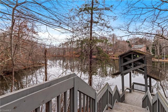 224 Forest Brook Drive, Winston-salem, NC 27106