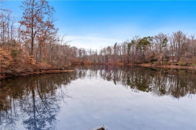 224 Forest Brook Drive, Winston-salem, NC 27106
