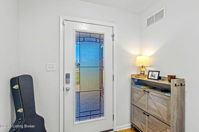 508 Gentry Crossings Blvd, Mt Washington, KY 40047