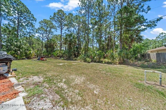172 Frederick Street SW, Palm Bay, FL 32908