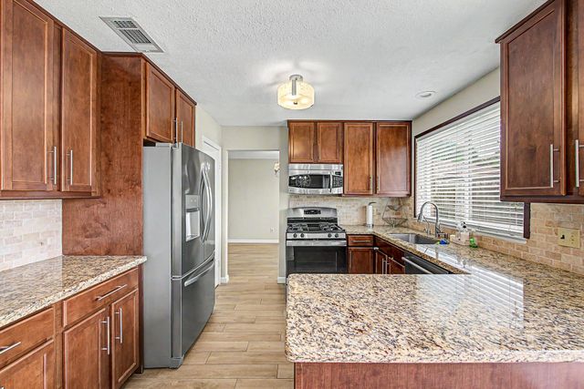 18015 Sagecroft Drive, Houston, TX 77084