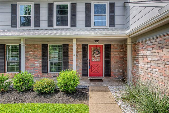 18015 Sagecroft Drive, Houston, TX 77084