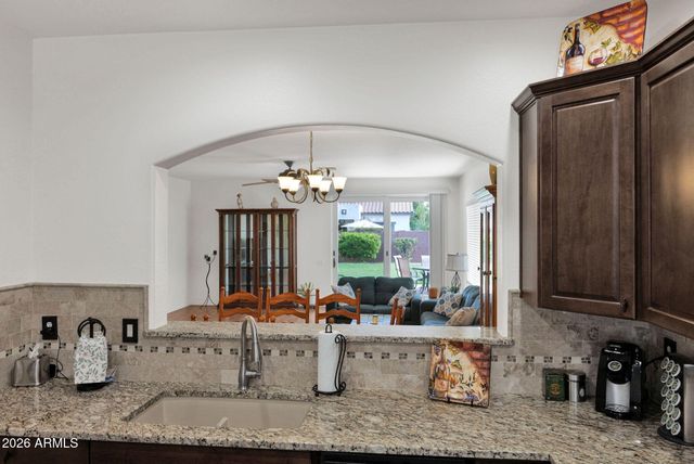 897 E INDIAN WELLS Place, Chandler, AZ 85249