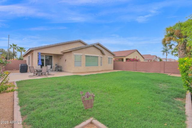 897 E INDIAN WELLS Place, Chandler, AZ 85249