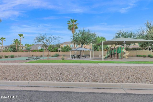 897 E INDIAN WELLS Place, Chandler, AZ 85249