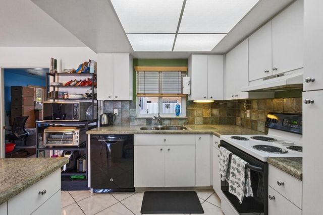 101 NE 195th Street, Miami, FL 33179