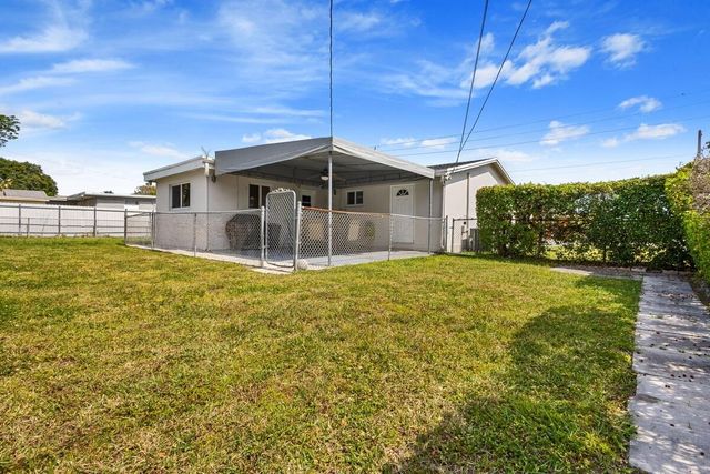 101 NE 195th Street, Miami, FL 33179