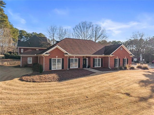3020 Templeton Lane, Loganville, GA 30052