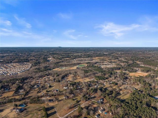 3020 Templeton Lane, Loganville, GA 30052