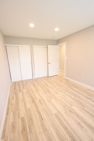 840 W College Boulevard 102, Addison, IL 60101