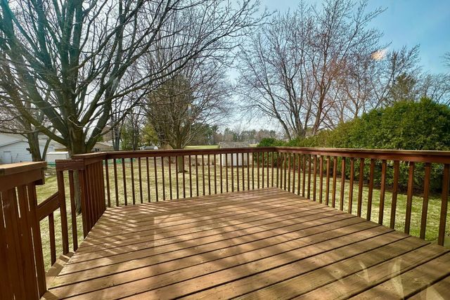 4609 Carolyn Lane, White Bear Lake, MN 55110