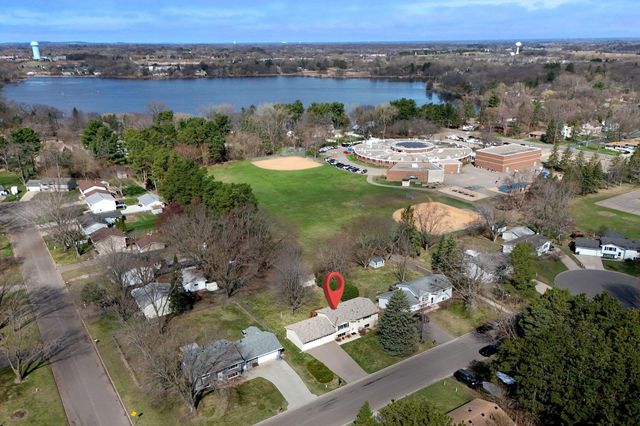 4609 Carolyn Lane, White Bear Lake, MN 55110