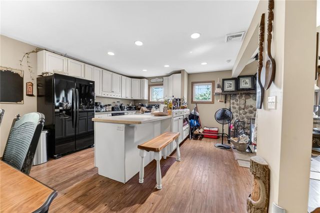 2952 Hutchinson River, Other Nj Counties, NJ 08865