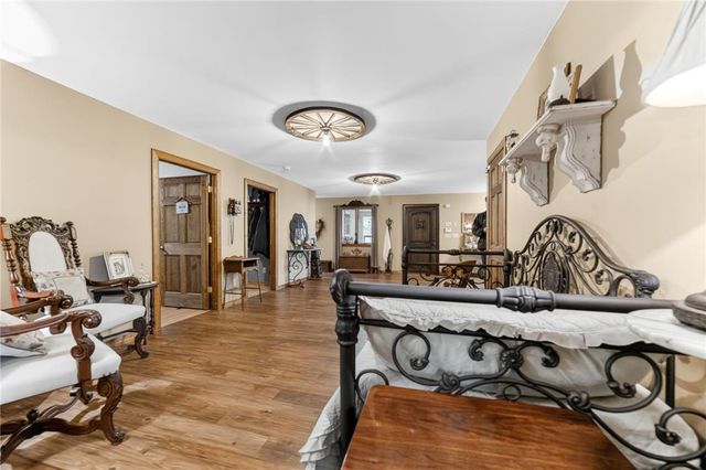 2952 Hutchinson River, Other Nj Counties, NJ 08865