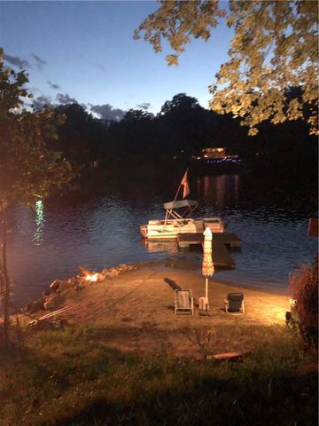 2952 Hutchinson River, Other Nj Counties, NJ 08865
